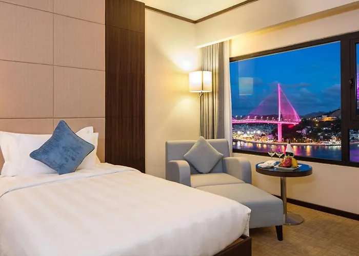Wyndham Legend Ha Long