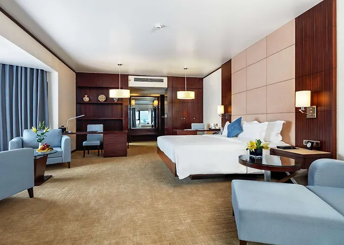 Wyndham Legend Hotel 5*