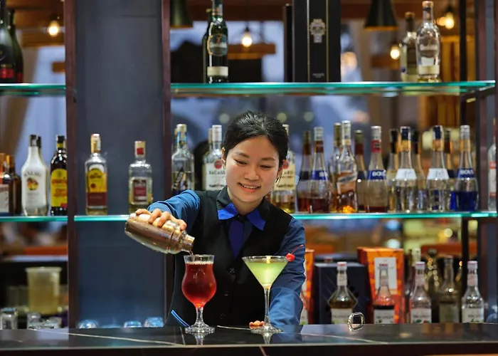 Wyndham Legend Hotel 5*
