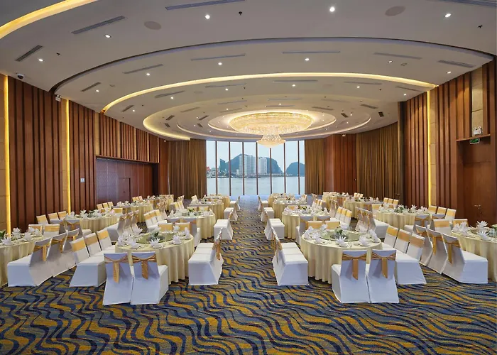 Hotel Wyndham Legend 5*