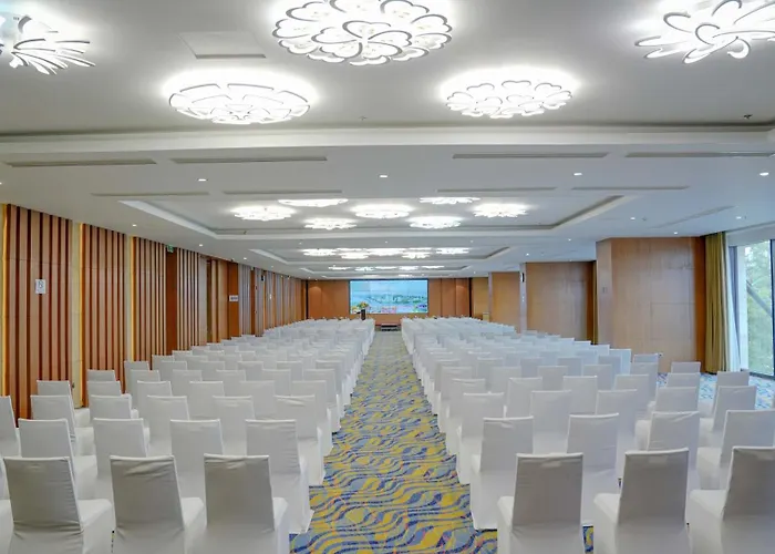 Wyndham Legend Hotel Ha Long