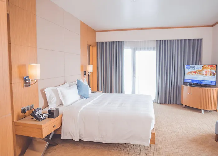 Wyndham Legend Hotel
