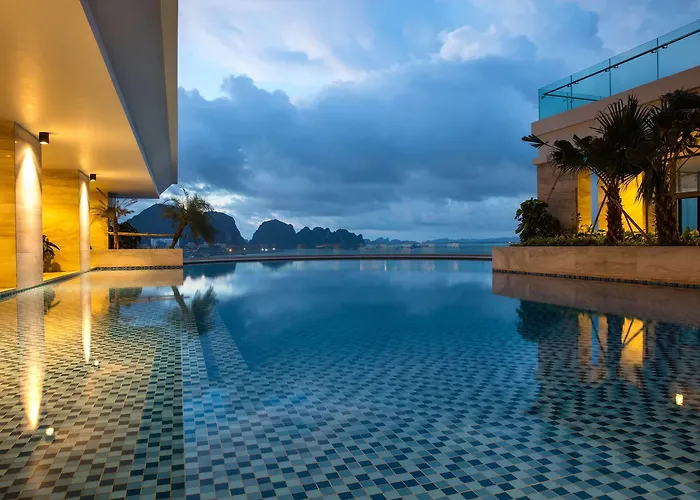Hotel Wyndham Legend Ha Long