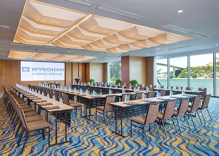 Wyndham Legend Hotel