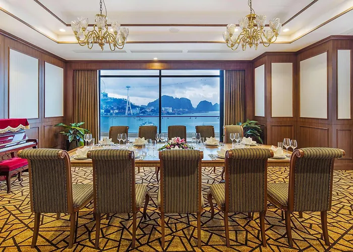 Wyndham Legend Hotel 5*